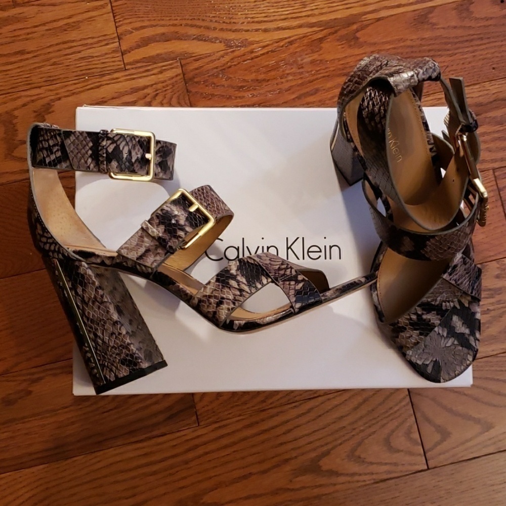 Calvin KLEIN luana mosaic snake.